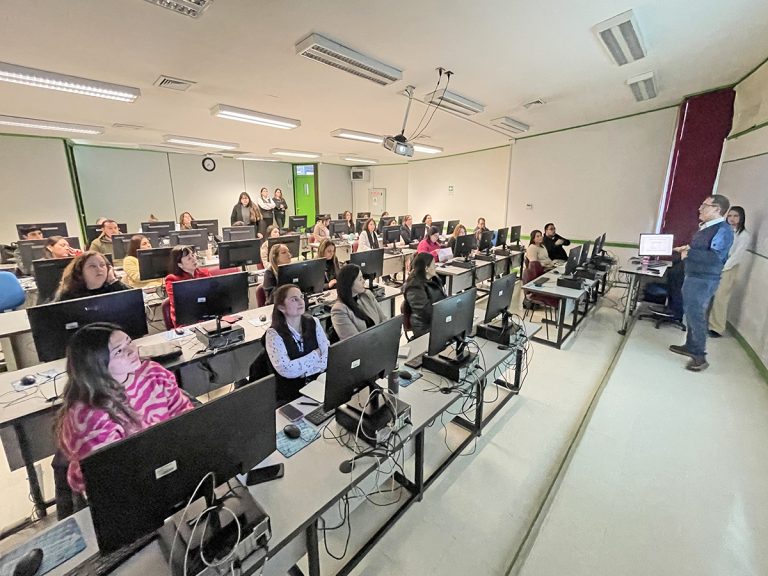 Académicos e investigadores participaron en segundo taller sobre modernización de compras públicas impulsado por VRIP