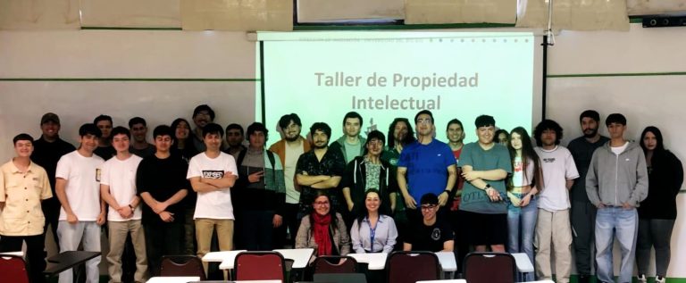 OTL-UBB fortalece competencias en innovación y propiedad intelectual en estudiantes de Ingeniería en Informática de la sede Chillán