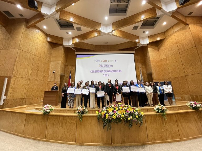 Nuevos graduados del Programa en Consorcio del Doctorado en Educación que agrupa a las universidades UCM, UCSC, UCT y UBB