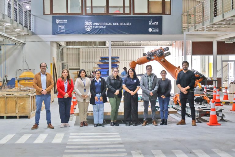 Delegación de la Universidad Nacional Toribio Rodríguez de Mendoza (UNTRM) de Perú visitó la Universidad del Bío-Bío para conocer sus instalaciones asociadas a innovación y emprendimiento