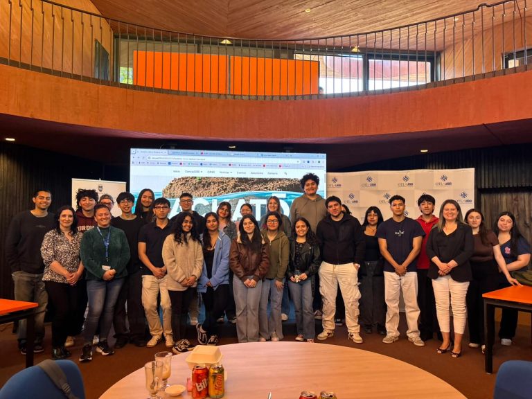 Participantes de la Hackatón UBB reciben capacitación en Propiedad Intelectual y Creación de Empresas