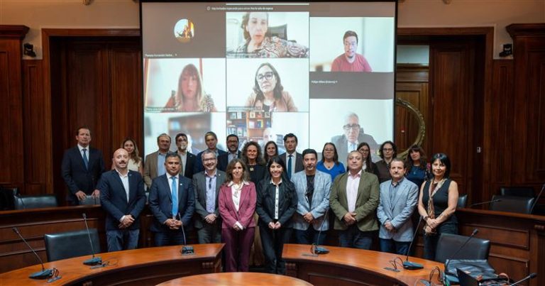 Vicerrectora de Investigación y Postgrado de la Universidad del Bío-Bío participó en encuentro con las nuevas autoridades del Ministerio de Ciencia