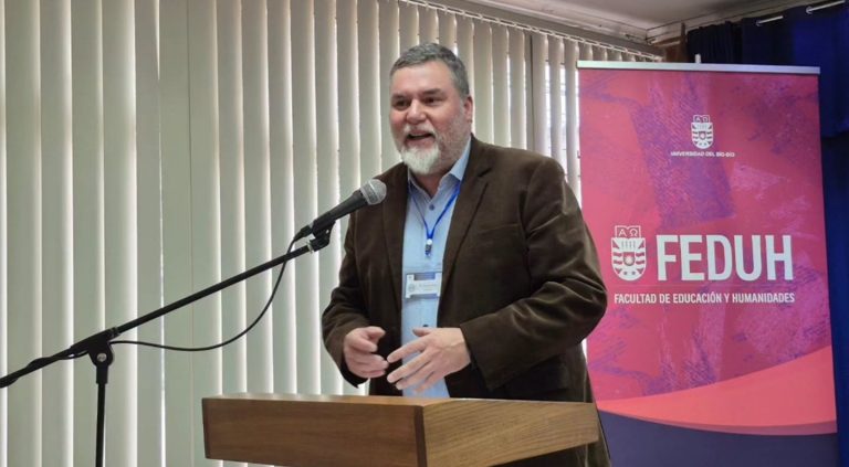 Con apoyo del CMM: concluyó con éxito el IV Seminario Estudiantil de Ecuaciones Diferenciales y Educación Matemática en la UBB