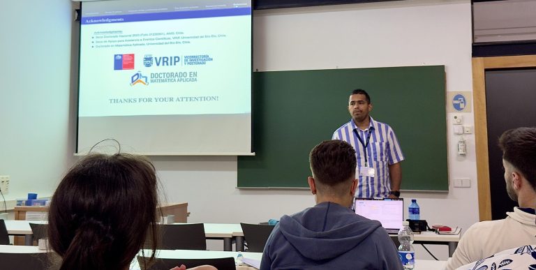Estudiante del Doctorado en Matemática Aplicada presentó su investigación en el CEDYA 2026